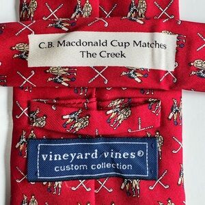 Vineyard Vines Custom Collection Tie Mens Red Golf Clubs 100% Silk Made USA